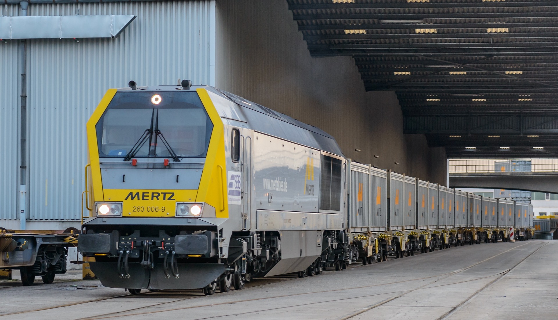 rail freight senghor logistics