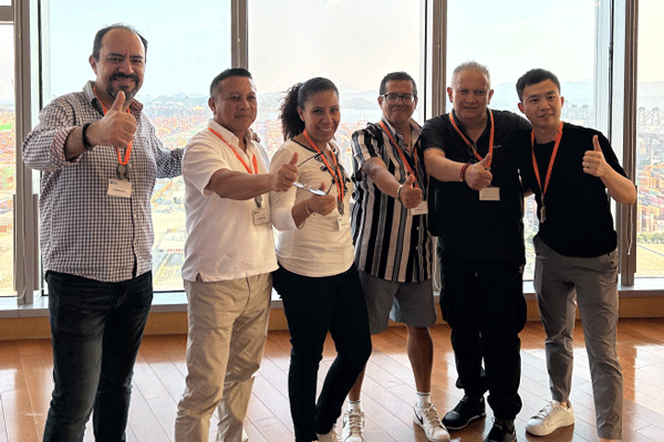 senghor logistics and mexican customers