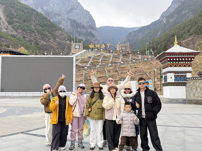 senghor-logistics-in-daocheng-yading