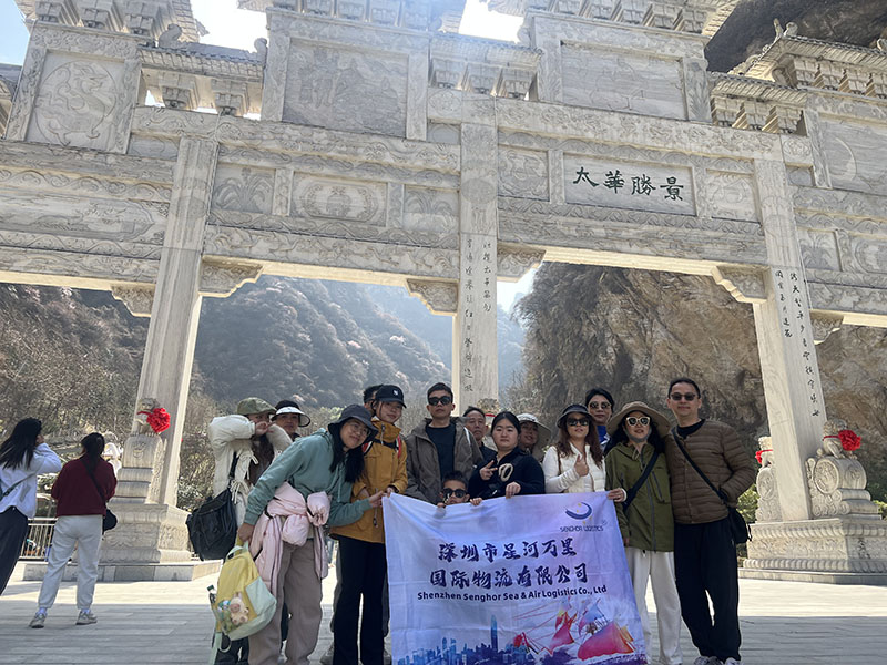 senghor-logistics-in-mount-huashan