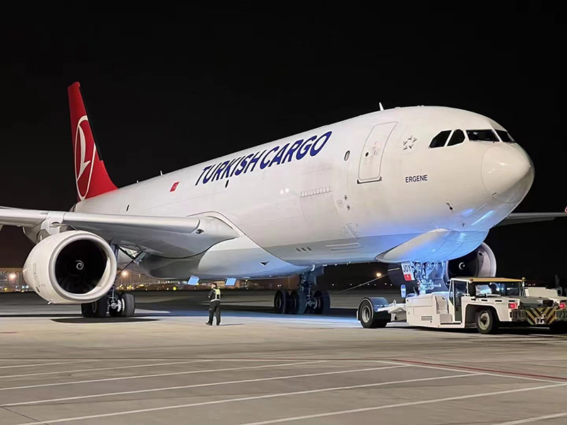 senghor logistics tk airline first flight from zhengzhou china-800x600